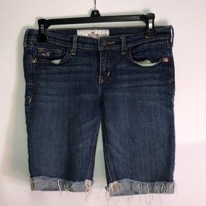 Holister Jean Shorts Size W26